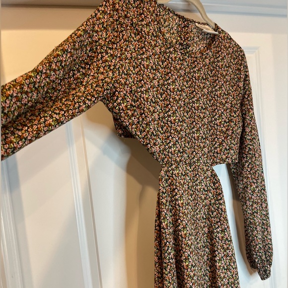 Backless Floral Midi - Picture 1 of 4